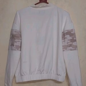 Excellent Condition Top