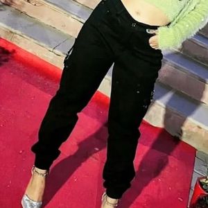 Women Black Stylish Pants Like Joggers