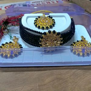 Brand New Choker Set  With Mang Tika