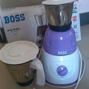 New Boss Mixer With 2 Jars