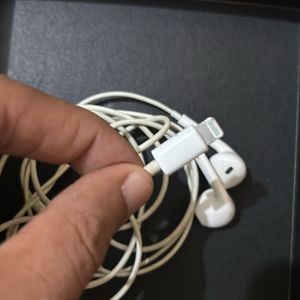 Original Apple Earphone Lightning Cable