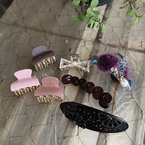 Pack Of 7 Hair Clips