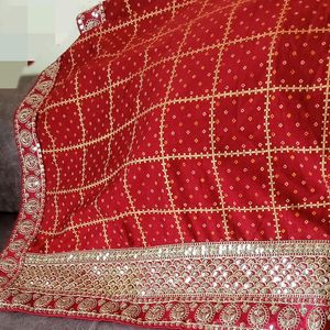 Bandhani Saree, Embroidery Border