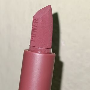 Huda Beauty Power Bullet Matte Lipstick