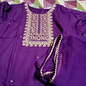 Kurta Set With Dupatta