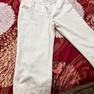 3/4th Pant On Sale For Girls/Women