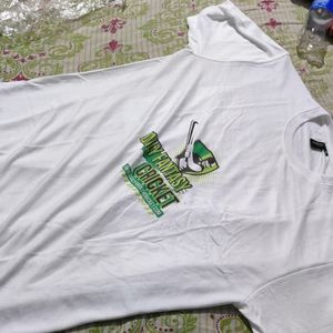 White Tshirt Unused