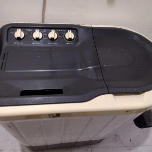 Whirlpool Washing Machine 7kg With Good Condition