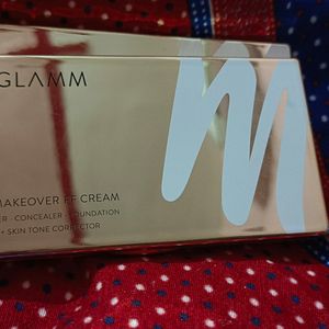 Myglamm SPF 30 Total Makeover FF Cream Foundation Palette - Cappuccino