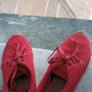 Red shoes