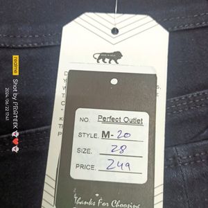 (M-20) 28 Size Slim Fit Denim Jeans