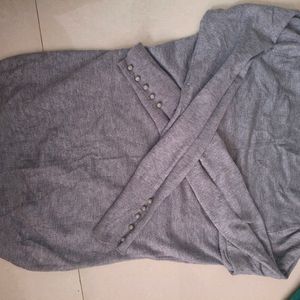 Full Sleeves Top With Stone / Sweater