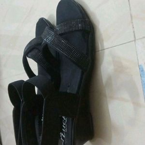 Black Wedge Sandle