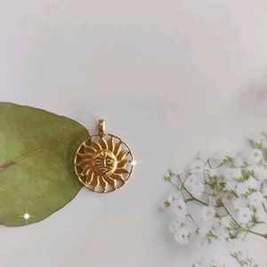 20 K Pure Gold Sun Pendant For Womens Nd Girls