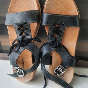 Flats Sandals