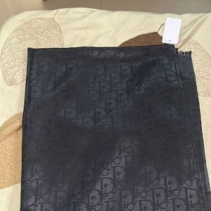 Dior Shawl