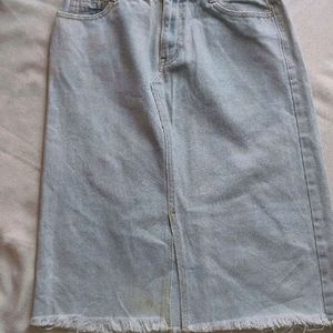 Knees Length Denim Skirt