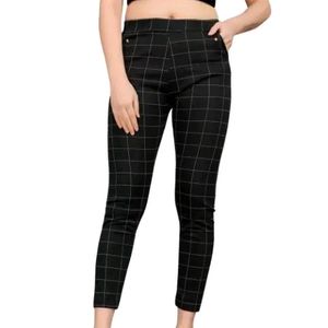 Black Jegging (Checkered)