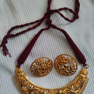 Gold Plated Upala Hansli With Earrings