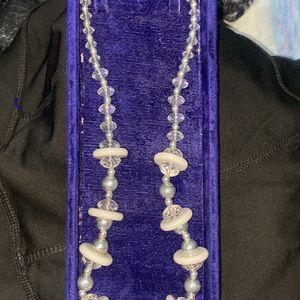 Modern Neckpiece