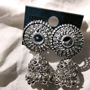 Jhumka