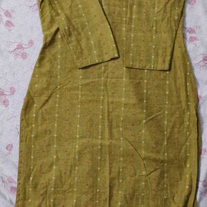 Long Olive Kurta With 3/4 Sleeves