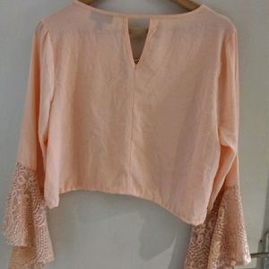 Crop Top With Beautiful Sleeves