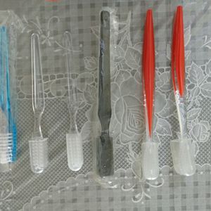 Attractive Brand-new Toothbrushes