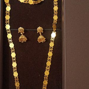 Gold Imitation Jewellery Long Chain & Bhuttas ❣️