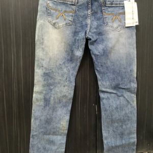 Roadster Indigo Blue Colour Ripped Jeans