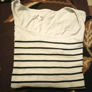 Beautiful Striped Women T-shirt