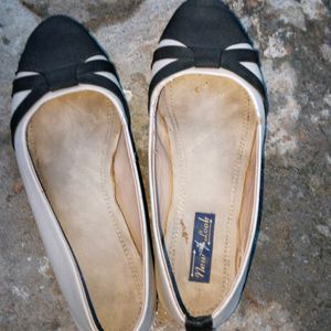 Black Nd White Cut Shoe For Women