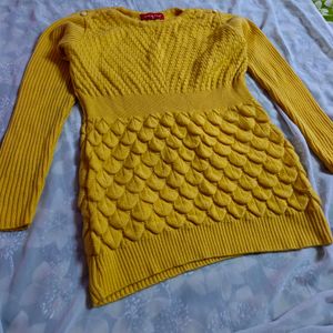 30rs Off🚚 Bright Yellow Sweater (Women's)