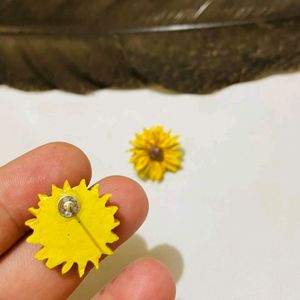 Sunflower Stud