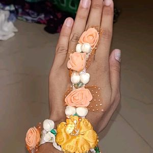 Floral Bracelet With Ring (Pocho)