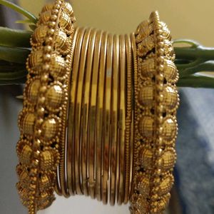 Set Of 14 Bangles Fashion Jewellery