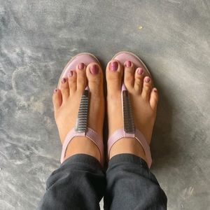 Flats Sandals