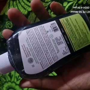 Mamaearth Charcoal Face Wash