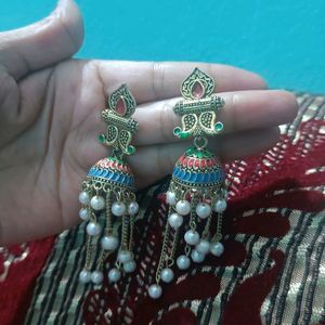 Beautiful Combo Of Jhumki Eyerings