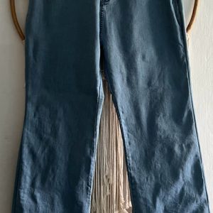 Madish High-waist Flared Jeans