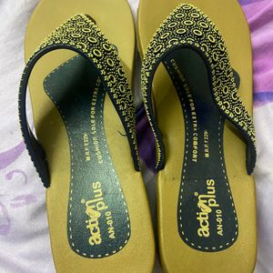 New Action Slipper Only @ 250 Rs