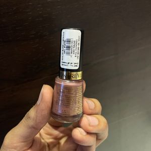 New Revlon Nail Enamel - 2 Shades