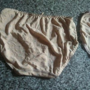 2 Cream  Brief For Regular Used