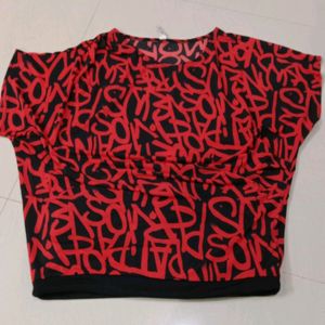 Mega sleeves red top