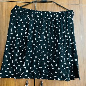 Women Black And White Skirt