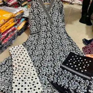 Beautiful Anarkali Kurta Bottam Dupatta Set