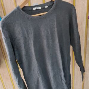 Round Neck Full Sleeves T-shirt