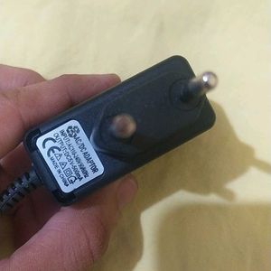 Mini Pin Charger