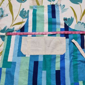 Apron With 2 Pockets