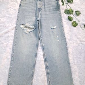 H&M Straight Ripped Jeans